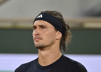 Roland Garros > Zverev sur son statut de favori : "Mon téléphone est éteint, mais il l’est depuis environ sept ans pendant les tournois du Grand Chelem"