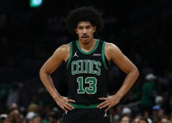 Ron Harper Jr. récompensé par les Celtics