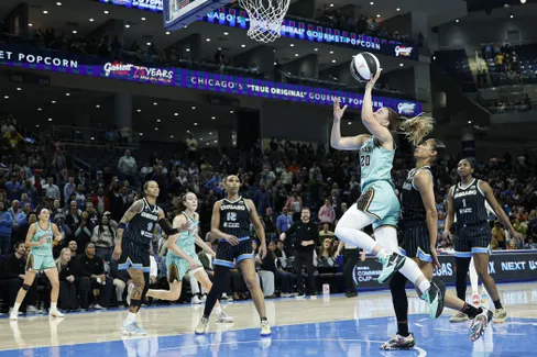 Sabrina Ionescu offre un huitième succès de rang au Liberty