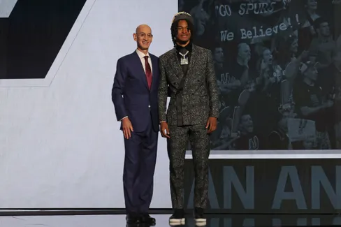 Stephon Castle visait les Spurs… avant même sa Draft