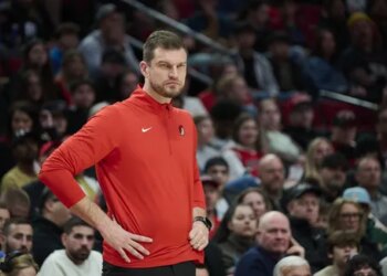 Trois finalistes pour coacher les Blazers