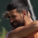 Vidéos, Wimbledon > Le gros câlin entre Djokovic et Sabalenka pour leurs retrouvailles