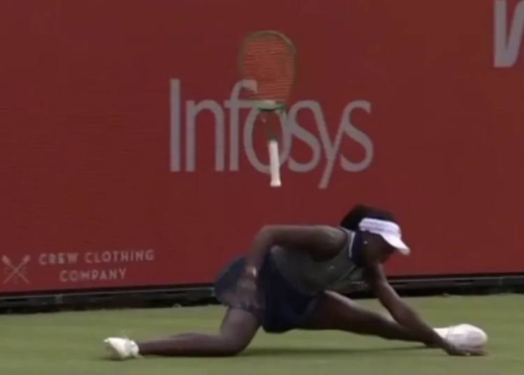 WTA - Queen's > Serena Williams coupée dans son élan après la blessure très inquiétante de Victoria Mboko