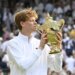 Wimbledon > "Je sais que Sinner est le grand favori, et il s'imposera sans doute si son état physique le lui permet, mais ce serait formidable que Djokovic termine sa carrière avec 25 titres du Grand Chelem", déclare José Moron