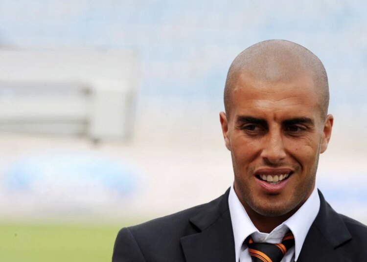 Yazid Mansouri arrive à la JS Kabylie