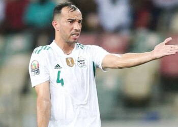 Algérie : “joueurs fantômes”, “Mahrez la plus grosse erreur”… Benlamri fustige les choix de Petkovic !