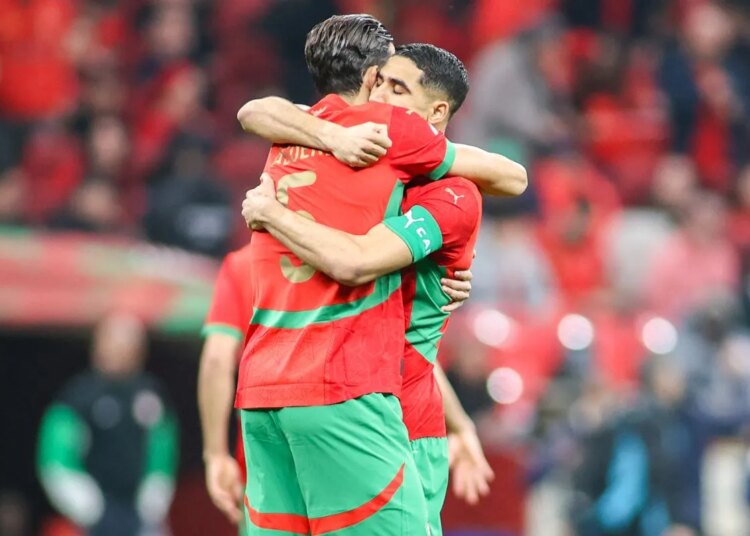 Maroc : “on a parlé, on était triste”, Hakimi révèle la promesse faite à Aguerd et Ez Abde