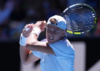ATP > Bientôt de retour, Holger Rune a changé de raquette