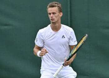 ATP, France > Sébastien Villette, coach de Luca Van Assche, tombeur de Rublev : "Ce n'est pas exceptionnel"