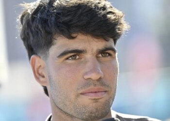 ATP, Insolite > Enfin en couple ? Carlos Alcaraz aperçu "en très bonne compagnie" sur un bateau