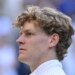 ATP > John Isner ironise sur le jeu de Jannik Sinner : "Servir comme moi avec un vrai jeu de fond de court, c'est un combo décent"