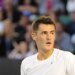 ATP - Los Cabos > Bernard Tomic balance son match, une attitude qui ne passe pas : "C'est un récidiviste. Il faut faire preuve de respect envers le sport et envers les supporters qui ont payé leur billet"