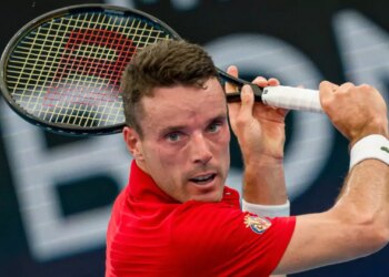 ATP > Roberto Bautista Agut : "Les premières fois où j’ai affronté Federer, Nadal et Djokovic, ça a été un véritable choc. Je me suis dit : 'Mais comment vais-je pouvoir jouer contre eux ?'"