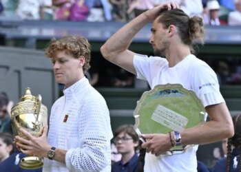 ATP, Wimbledon > Sinner répond franchement à Zverev : "J'ai quand même eu l'impression qu'il bougeait plutôt bien après sa glissade"