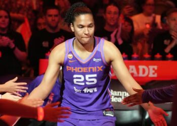 Alyssa Thomas accuse la WNBA de l’avoir laissée seule face à la haine