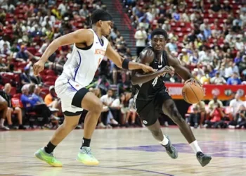 Après un début de Summer League cauchemardesque, Drake Powell retrouve enfin la lumière
