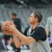 Carter Bryant rouillé pour son premier match depuis les Finals NBA