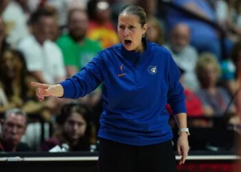 Cheryl Reeve devient la coach la plus victorieuse de l’histoire WNBA