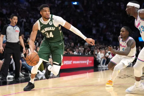 Davion Mitchell prépare déjà son association avec Giannis Antetokounmpo en Grèce