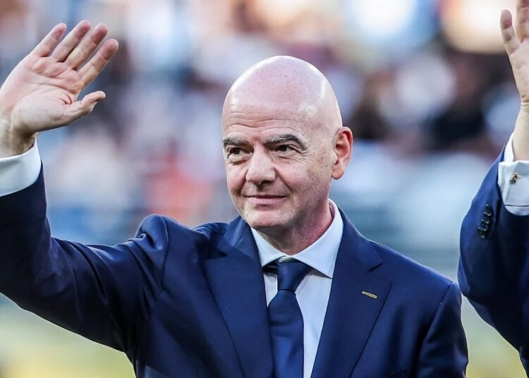 Gianni Infantino, la fronde devient sérieuse