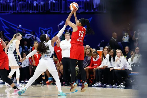 Grâce à Allisha Gray, le Dream renverse les Wings dans les dernières secondes