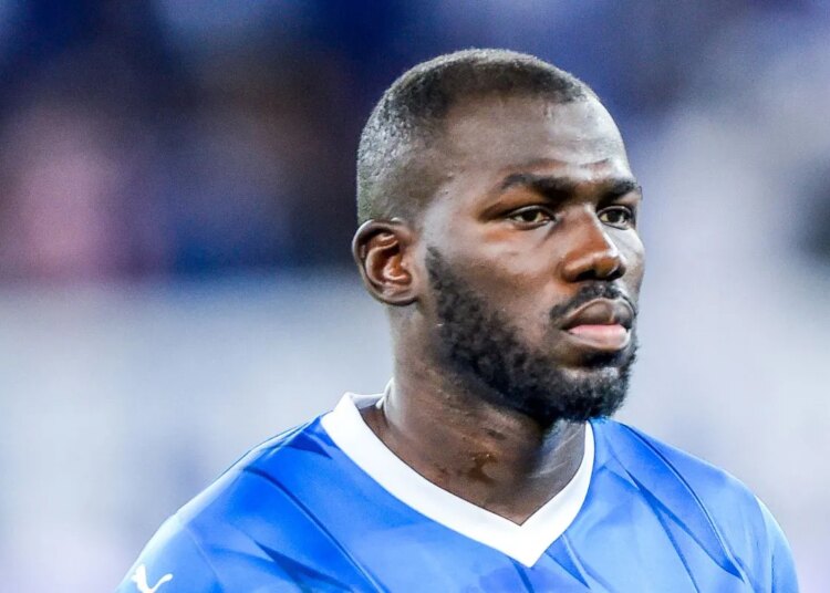 Kalidou Koulibaly ridiculisé par un dribble à la Messi-Boateng de l’Algérien Mehdi Boucherit