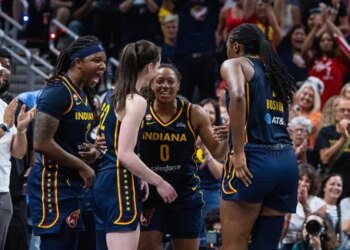 Kelsey Mitchell fait vaciller le Liberty, Marine Johannès sort sur blessure