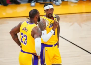 Kentavious Caldwell-Pope file bel et bien chez les Sixers