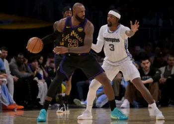 Kentavious Caldwell-Pope prêt à retrouver LeBron James à Philadelphie ?