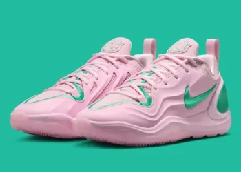La Nike A’Two « Pinkies Up » est arrivée