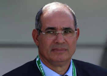 La légende marocaine Badou Zaki nommée sur le banc d’une sélection du Mondial 2026