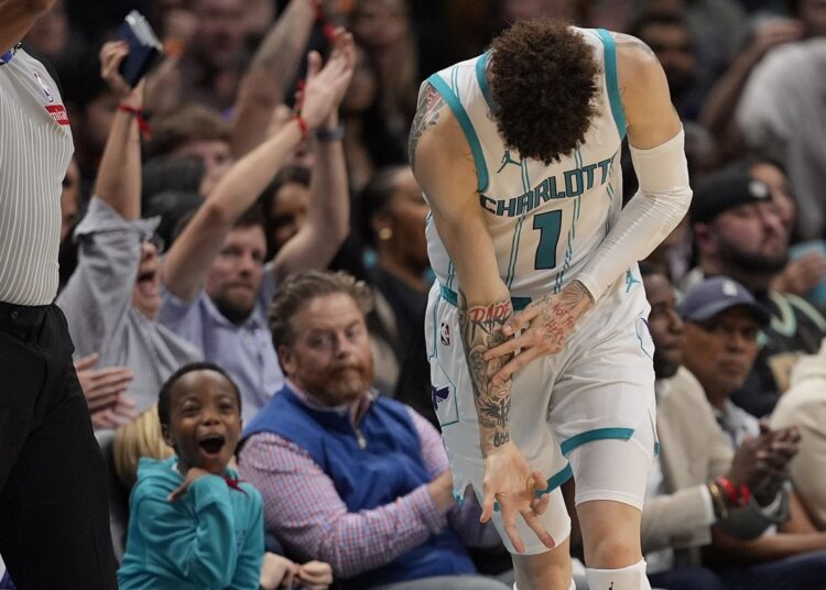 LaMelo Ball transféré, les Hornets répondent à la colère des fans