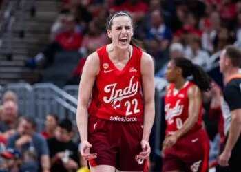 Le duel Caitlin Clark – Dominique Malonga met le feu à la WNBA !