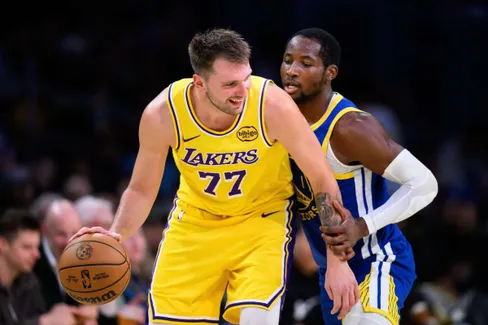 Les Lakers draguent à fond Jonathan Kuminga…