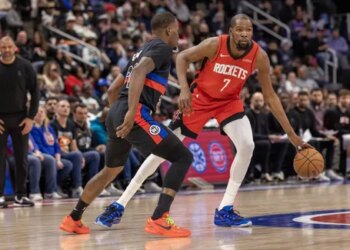 Les Pistons refusent de sacrifier leur avenir pour une star