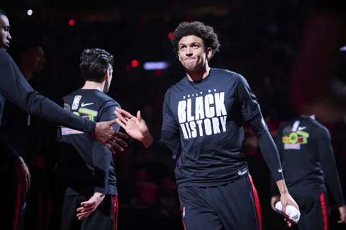 Matisse Thybulle, nouveau spécialiste défensif des Lakers