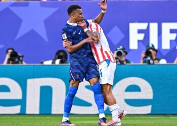 Paraguay-France, un défenseur paraguayen révèle son étonnant échange avec Mbappé