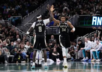 « Pour toujours un Buck » : Milwaukee salue Giannis Antetokounmpo