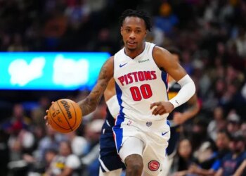 Ron Holland ne veut plus être mis sur la touche en playoffs