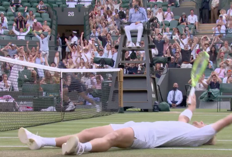 Vidéos, Wimbledon > Arrêtez-tout ! Auger-Aliassime et Davidovich Fokina vous offrent le point de l'année