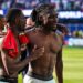 Visite surprise dans le vestiaire des Bleus après France-Maroc