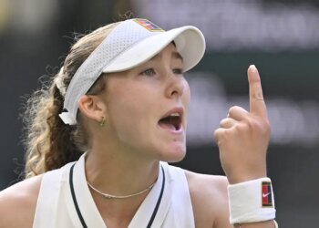 Wimbledon > Fabrice Santoro sur Mirra Andreeva, battue dès le 2e tour : "Elle est retombée dans ses travers avec une attitude loin d'être irréprochable"
