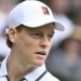 Wimbledon > Jannik Sinner, auteur d'un geste rare lors de sa victoire au 3e tour : "C'est très inhabituel, mais j’en avais besoin aujourd’hui"
