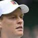 Wimbledon > Jannik Sinner, avant sa demi-finale contre Novak Djokovic : "Je sais que je suis capable de le battre si je joue bien, mais je sais aussi très bien que je peux perdre"