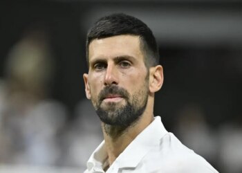 Wimbledon > Le tacle de Djokovic à l'organisation du tournoi après sa qualification en demi-finales : "Honnêtement, j'ai l'impression d'avoir joué davantage un tournoi en salle qu'un tournoi en extérieur"