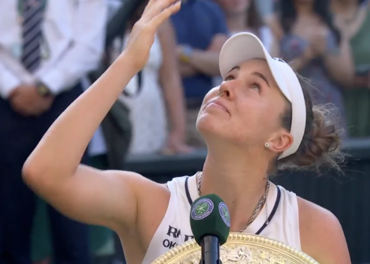 Wimbledon > L'hommage poignant de Noskova à sa mère disparue : "Sans elle, je ne serais pas là..."