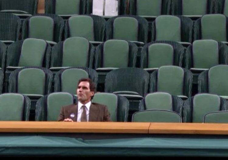 Wimbledon > L’immense classe de Federer, seul dans la Royal Box pendant Zverev-Lehecka