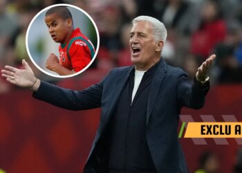 Algérie : “je n’ai jamais vu ça de ma vie”, Boutabout atterré par l’attitude de Petkovic