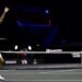 ATP > Le superbe hommage de Stefanos Tsitsipas envers Federer : "Roger, je t'ai admiré tout au long de mon enfance, et même à l'âge adulte, ce qui rendait les affrontements contre toi d'autant plus difficiles"