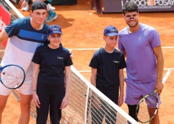 ATP > Querrey est très inquiet pour ce joueur avant l'US Open : "« La vitesse moyenne de son coup droit a diminué de presque 10 km/h par rapport à l’année dernière, ce qui représente une baisse assez importante"
